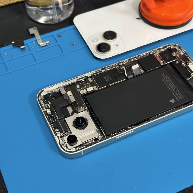 手持ちのスマホがiPhone8になった